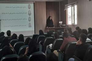 برگزاری جلسه آشنایی دانشجویان ورودی ۱۴۰۴ با کمیته منتورینگ و استادان مشاوره در دانشکده داروسازی شیراز
