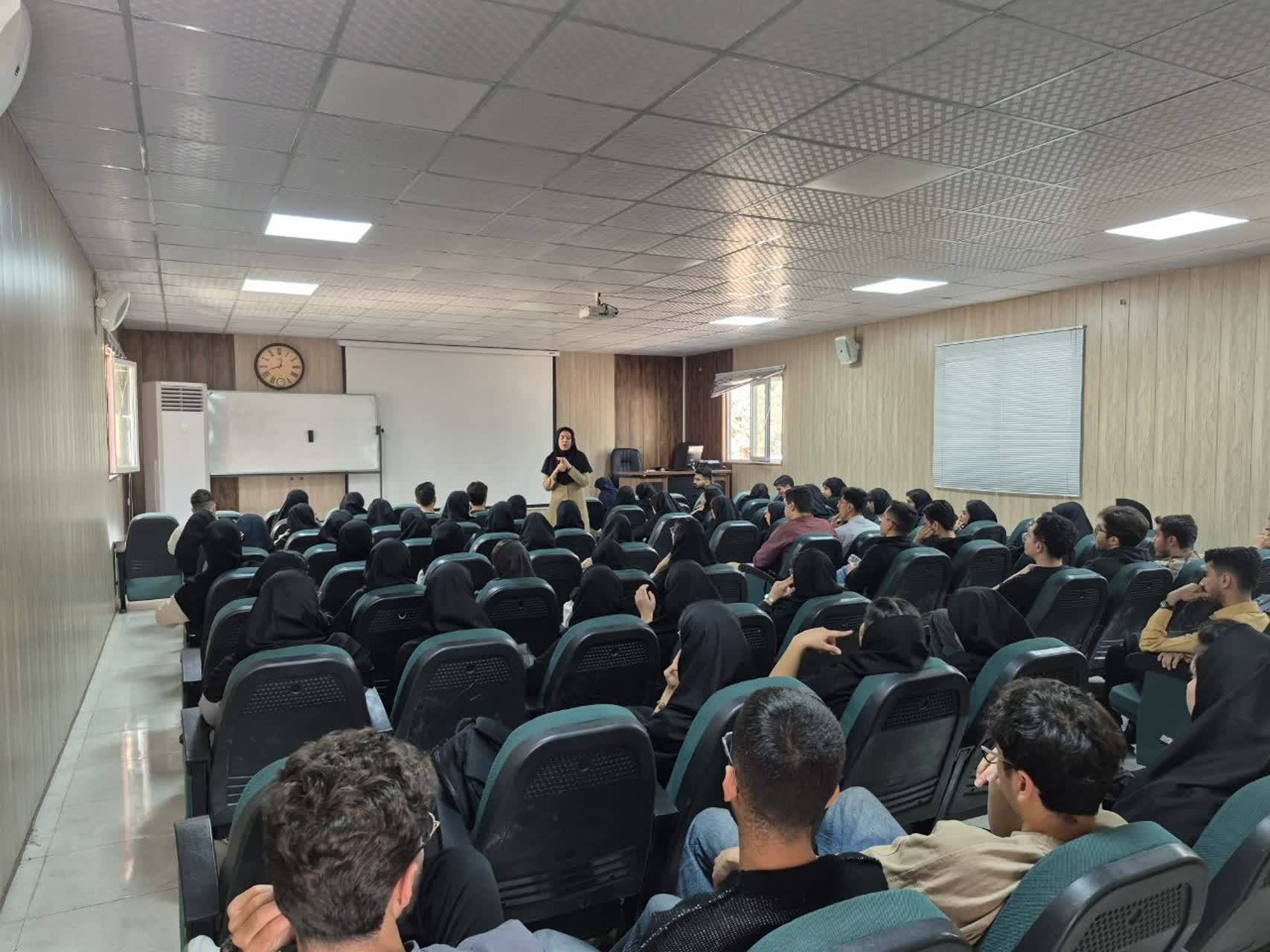 استاد مشاوره